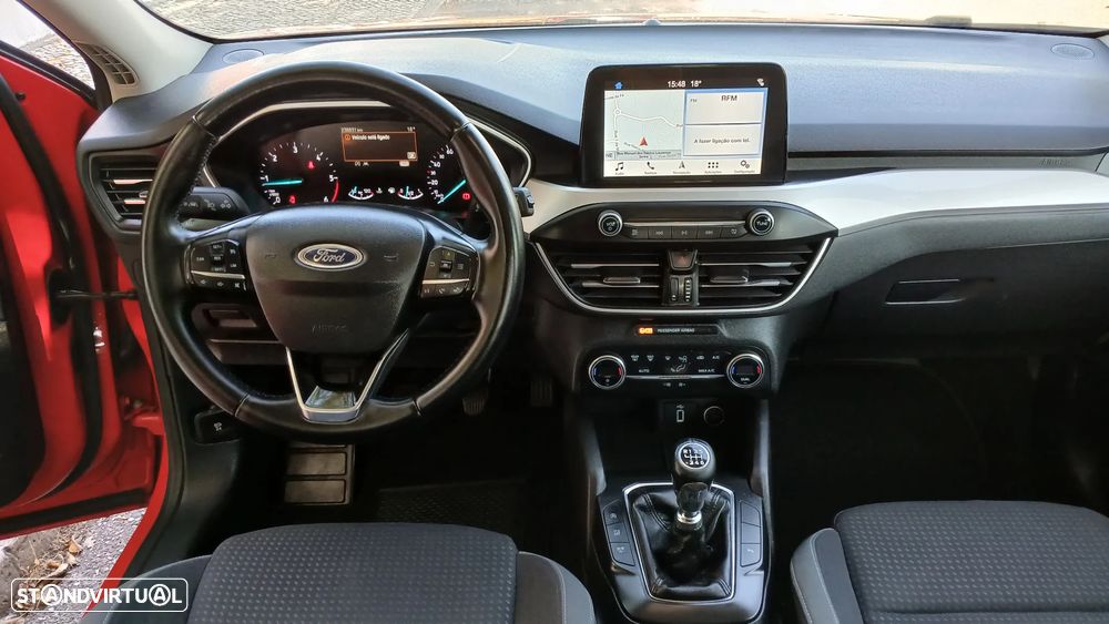 Ford Focus SW 1.5 TDCi EcoBlue Business - 5