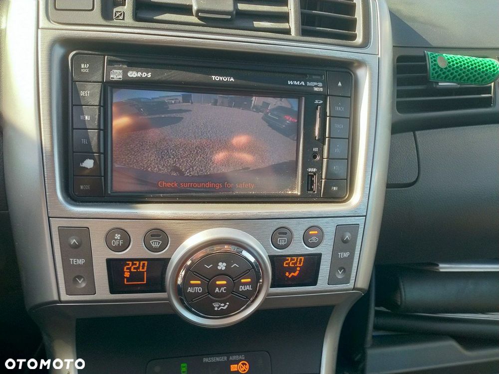 Toyota Verso 1.8 Premium - 19