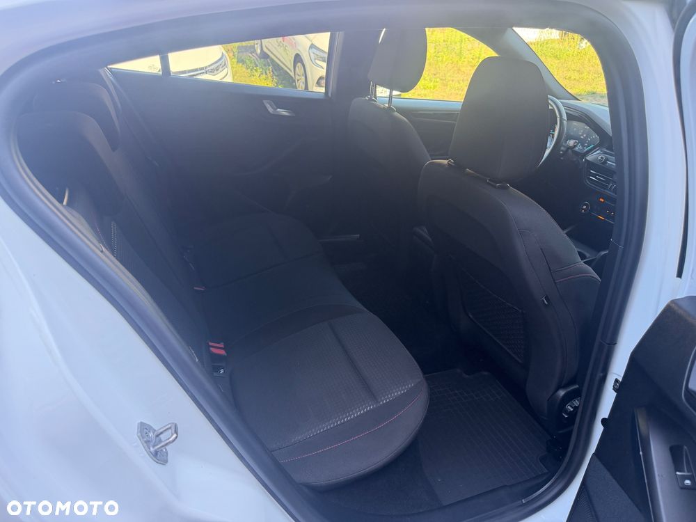 Ford Focus 1.5 EcoBlue ST-Line - 15