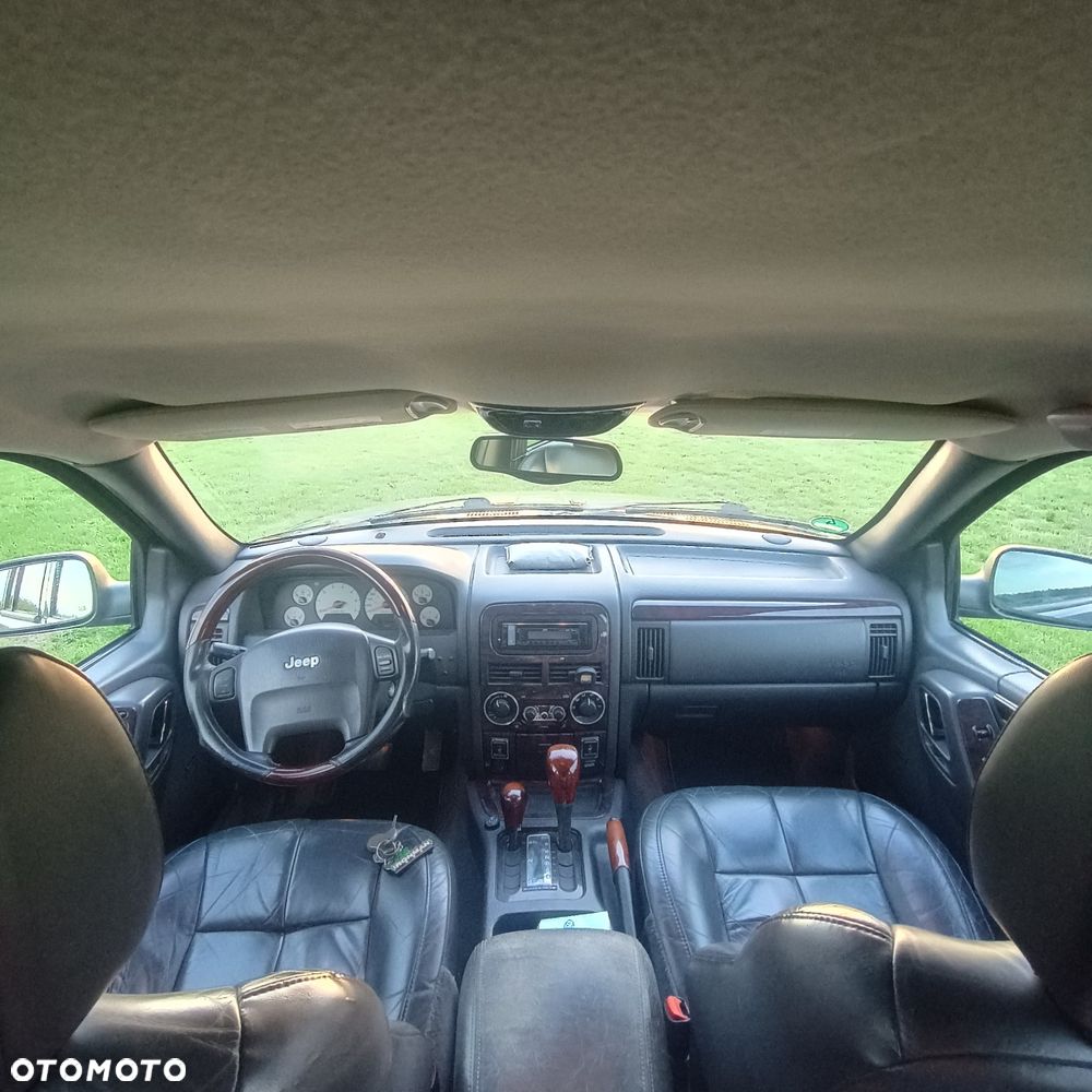 Jeep Grand Cherokee - 3