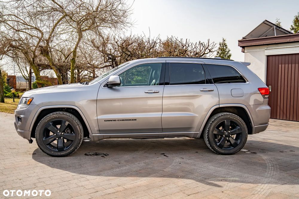 Jeep Grand Cherokee - 4
