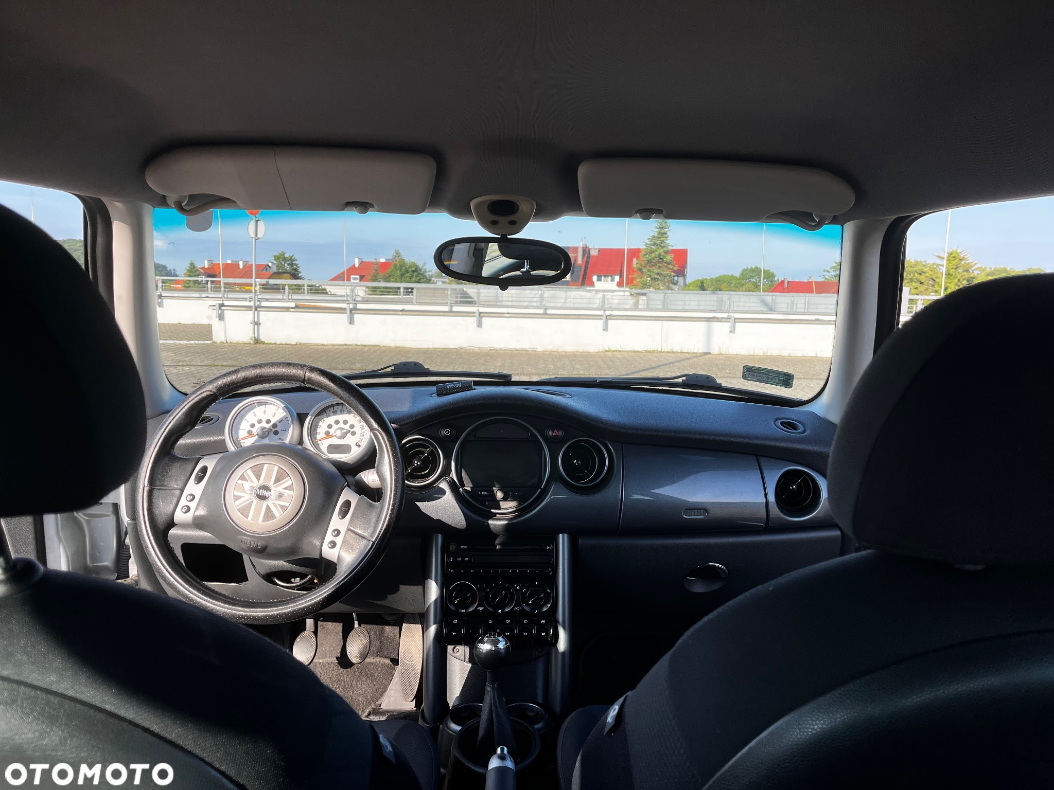 MINI Cooper Standard - 19