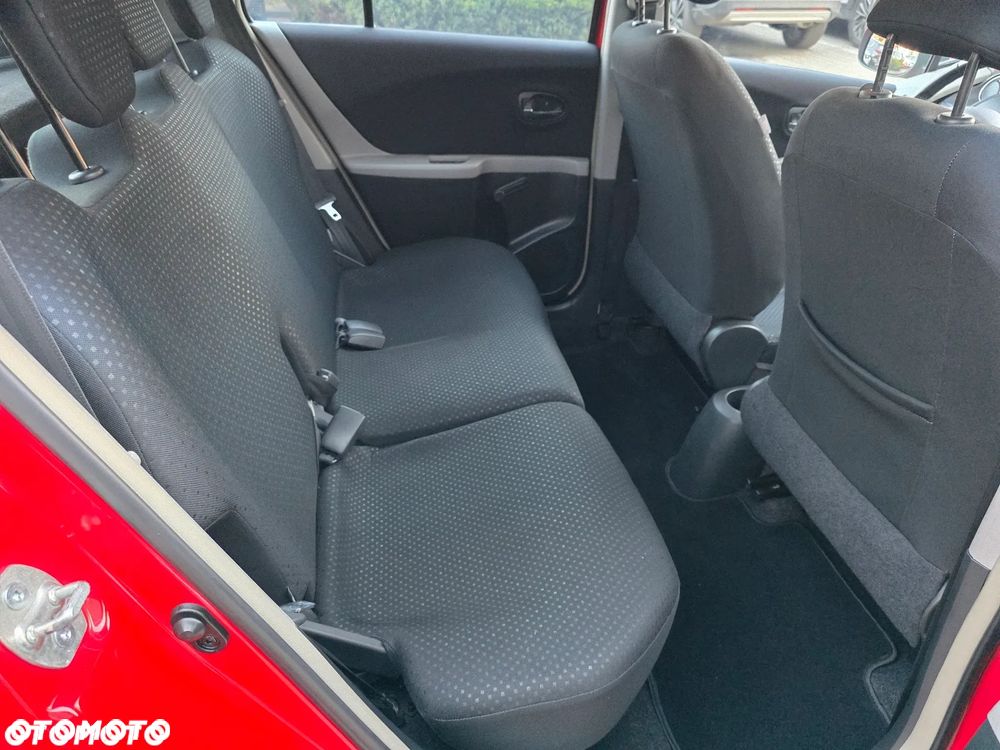 Toyota Yaris - 22