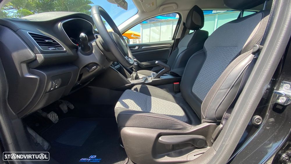 Renault Mégane Sport Tourer 1.3 TCe Limited - 18