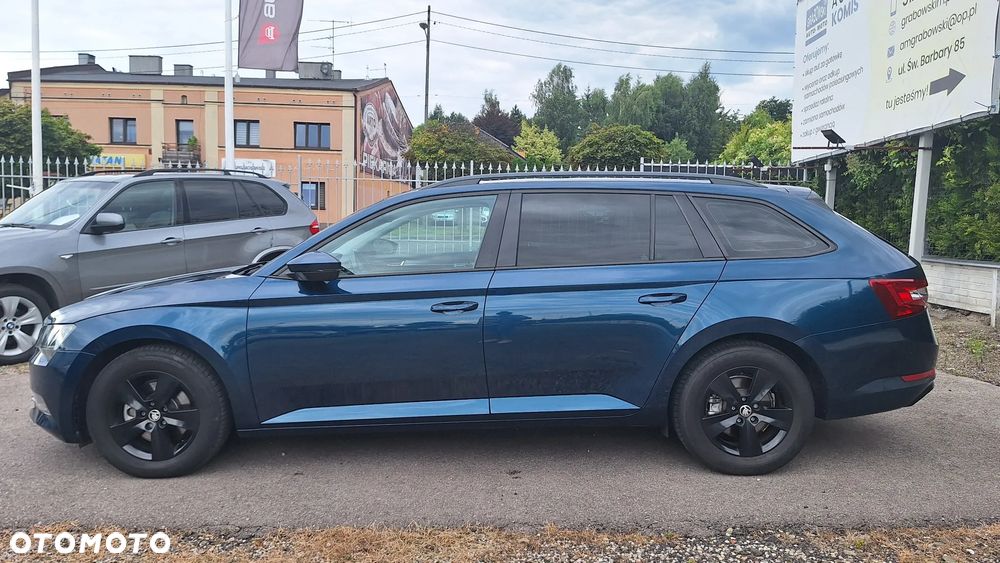 Skoda Superb 1.6 TDI Ambition - 8