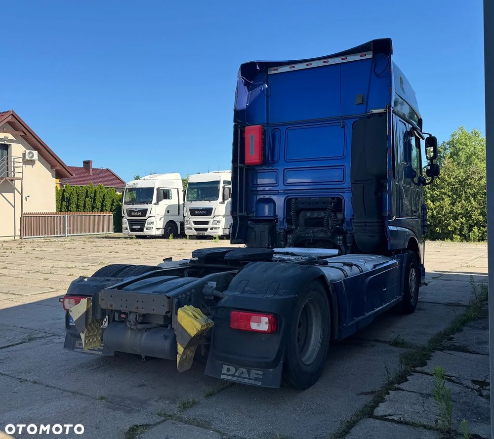 DAF XF 106.460 Super Space Cab Euro 6 Standard Automat - 4