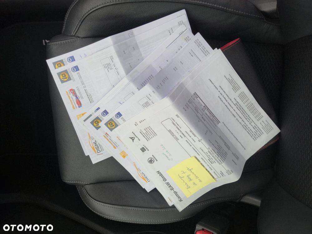 Nissan Qashqai 1.3 DIG-T N-WAY - 32