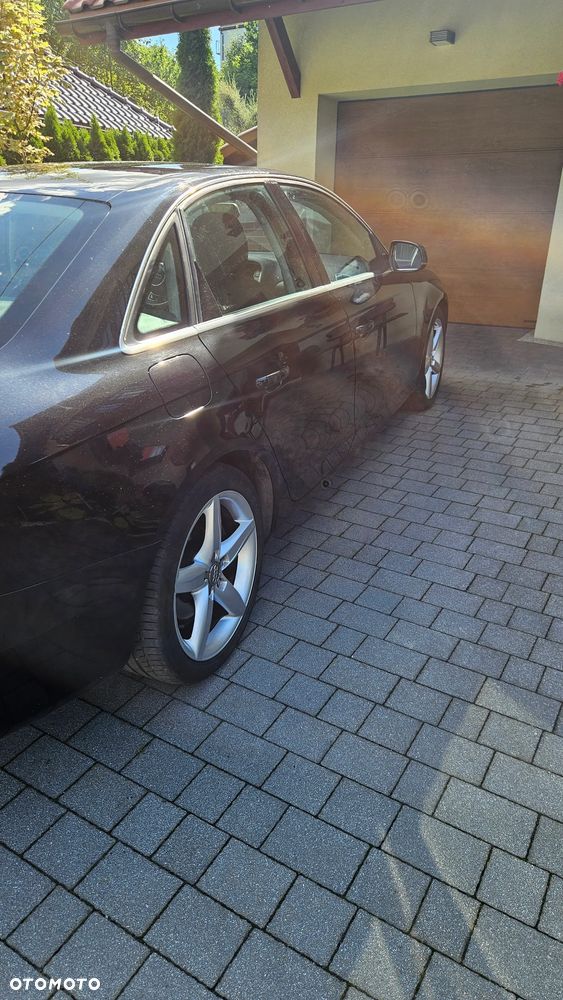 Audi A4 Limousine - 2