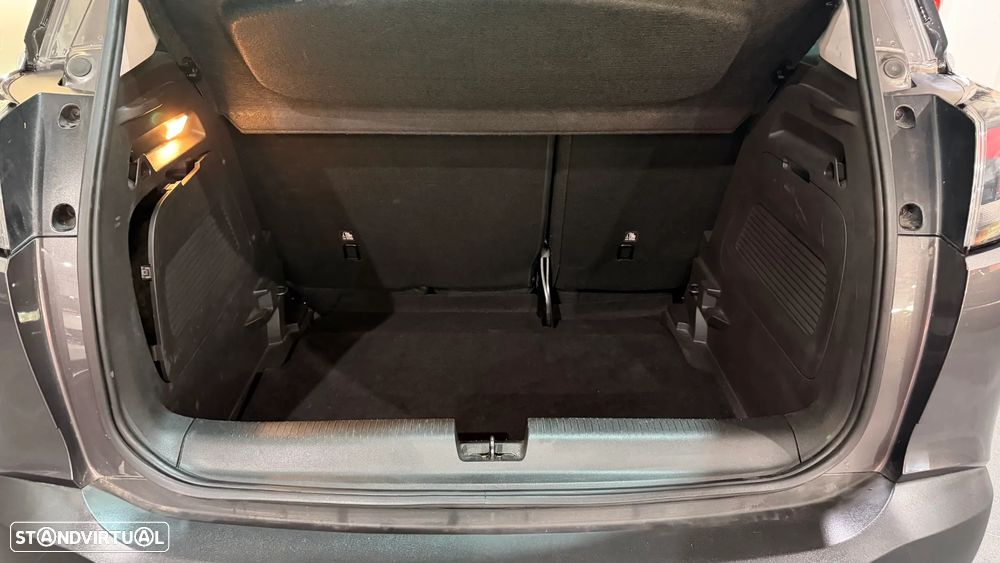 Opel Crossland 1.2 T Elegance - 4