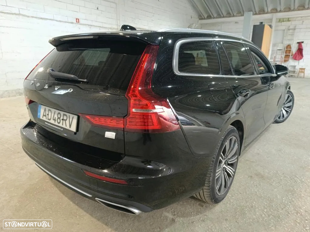 Volvo V60 2.0 T6 AWD TE Inscription Expression - 2
