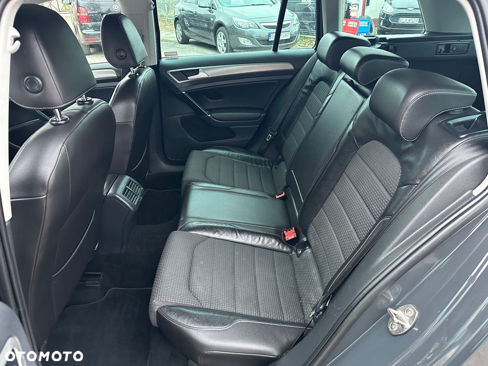 Volkswagen Golf 1.6 BlueTDI DSG Comfortline - 28