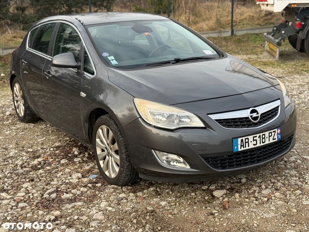 Opel Astra 1.4 Turbo Design Edition - 3