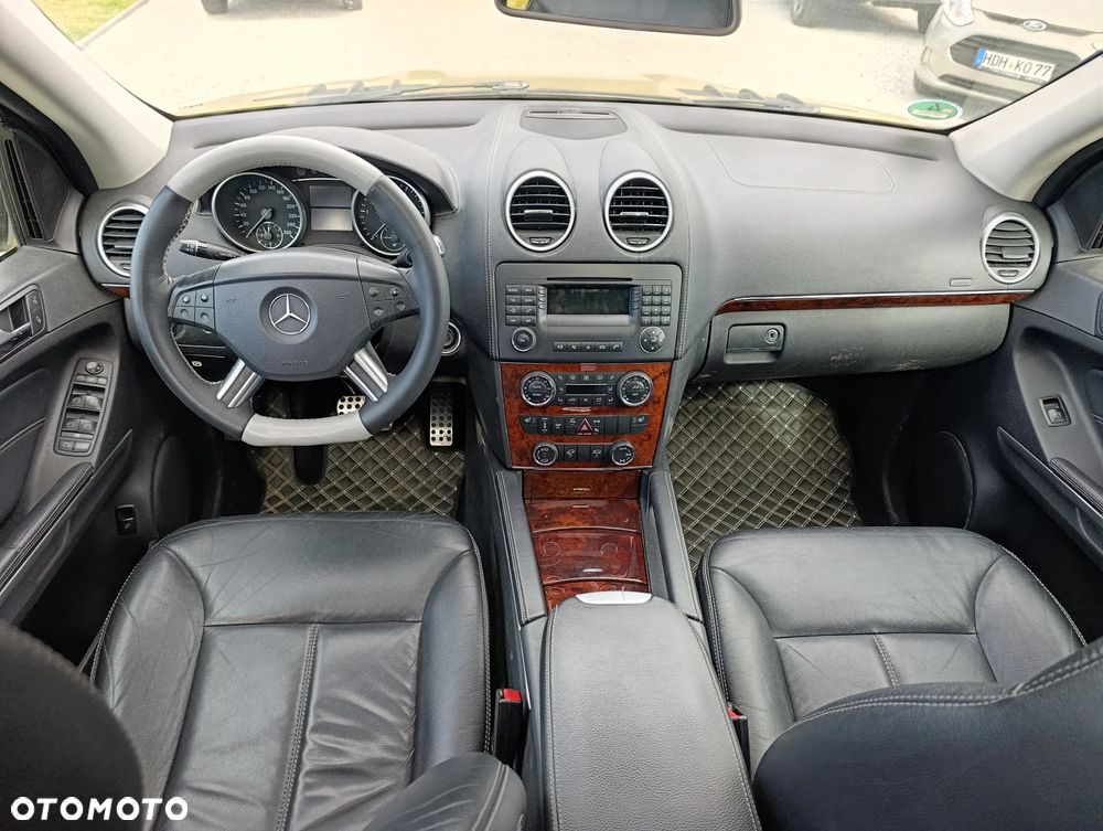 Mercedes-Benz GL 320 CDI - 14