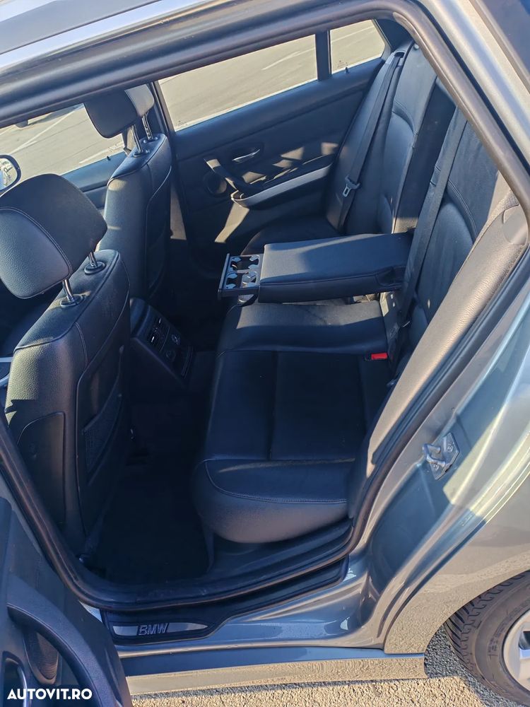 BMW Seria 3 318i Aut. Edition Sport - 21