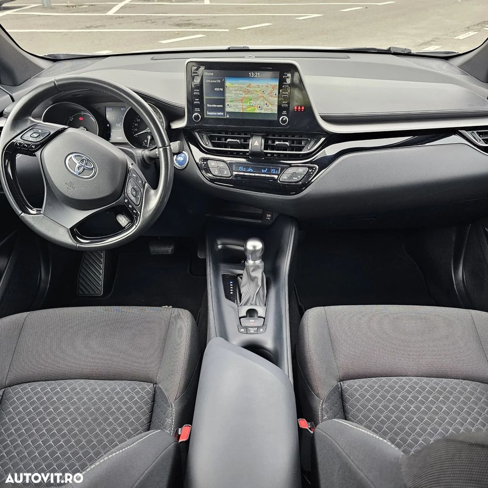 Toyota C-HR Hybrid Business-Edition - 6