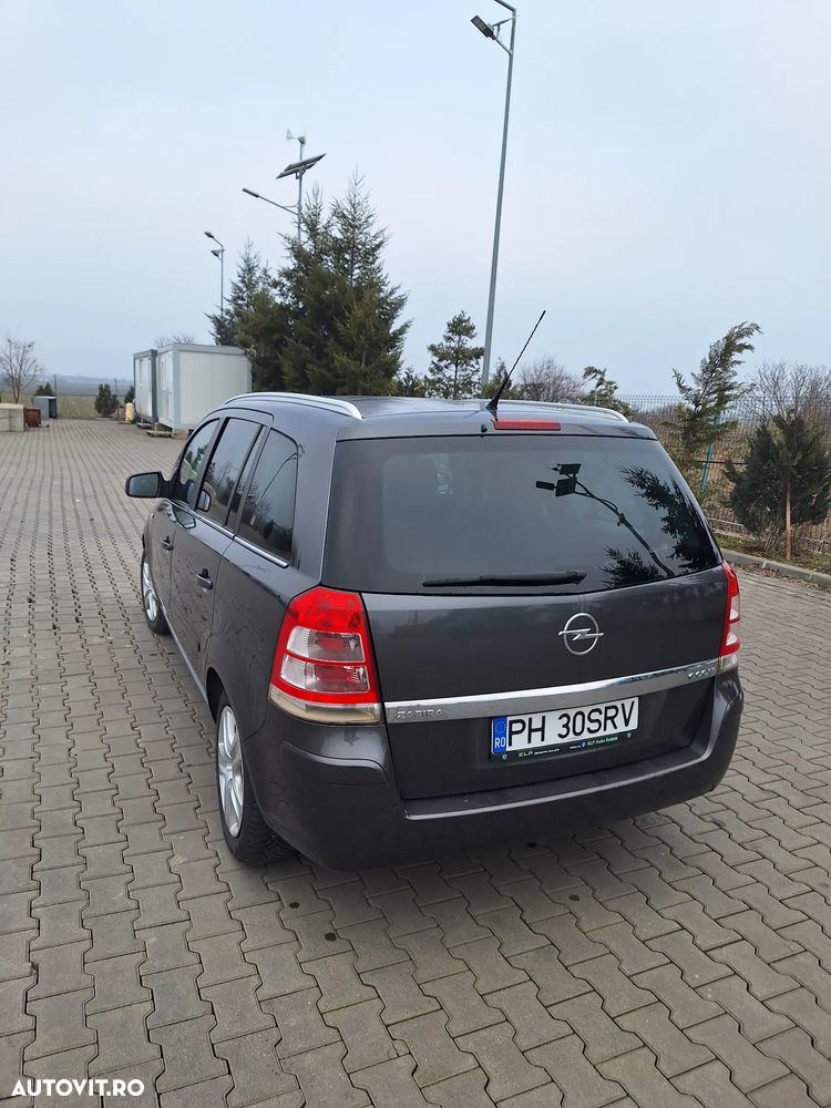 Opel Zafira 1.7 CDTI Enjoy - 12