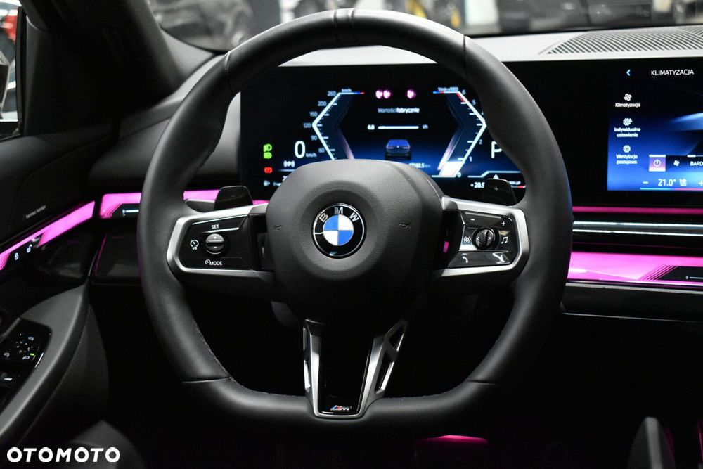 BMW Seria 5 520d xDrive mHEV M Sport - 15