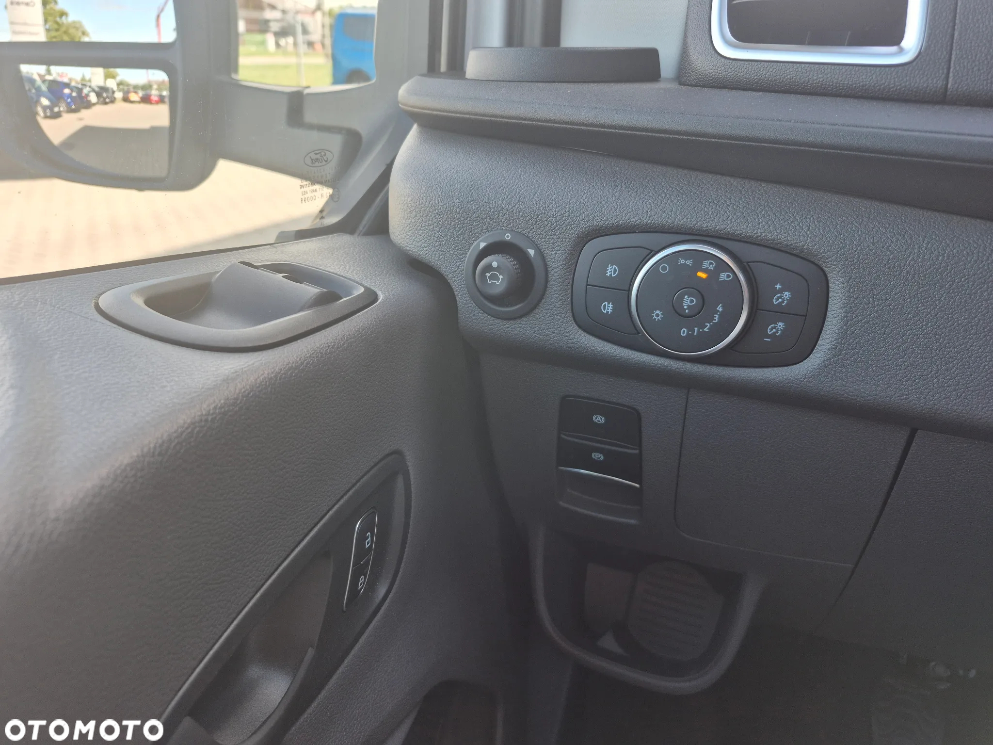 Ford TRANSIT - 16