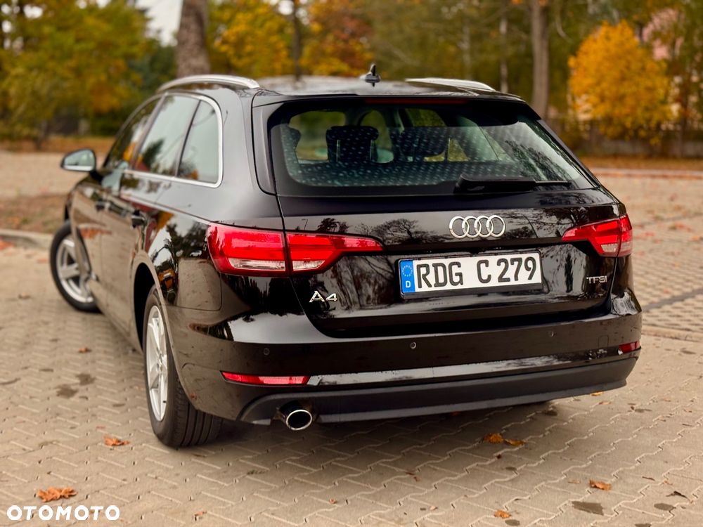 Audi A4 Avant - 27