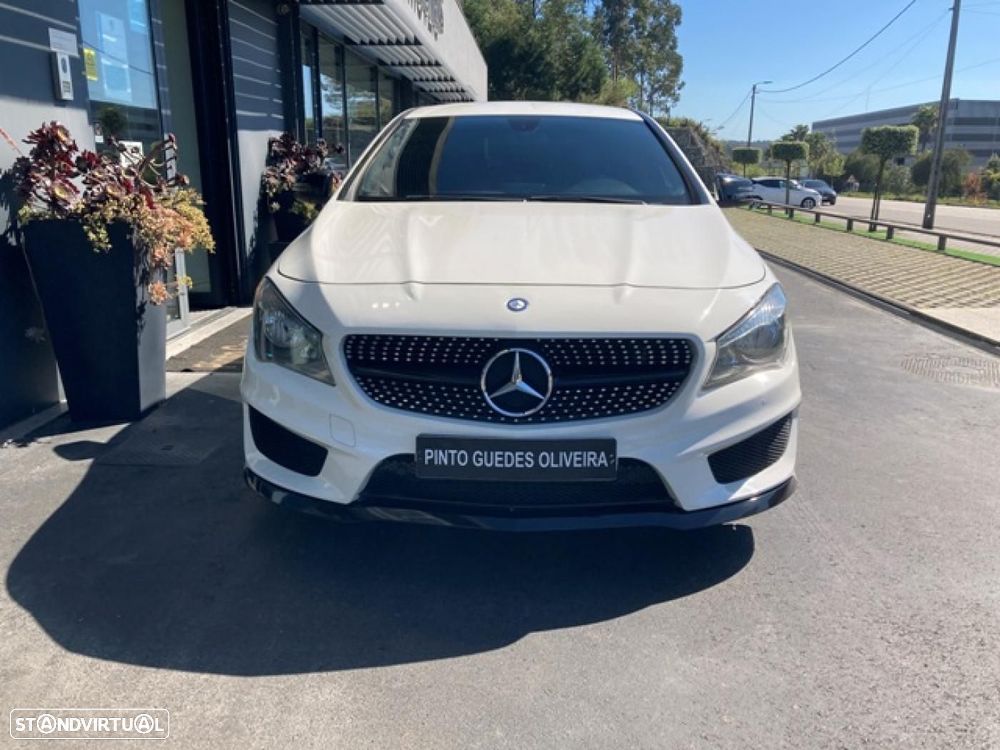 Mercedes-Benz CLA 180 d AMG Line - 2
