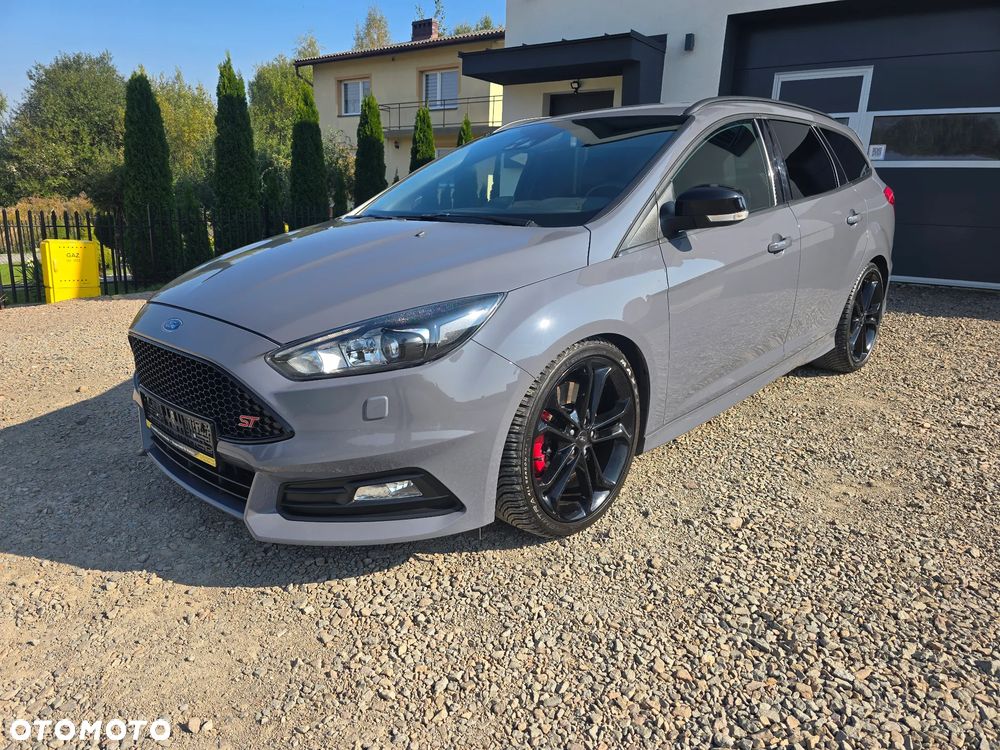 Ford Focus - 2