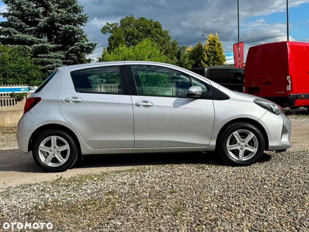 Toyota Yaris 1.33 Business Edition - 14