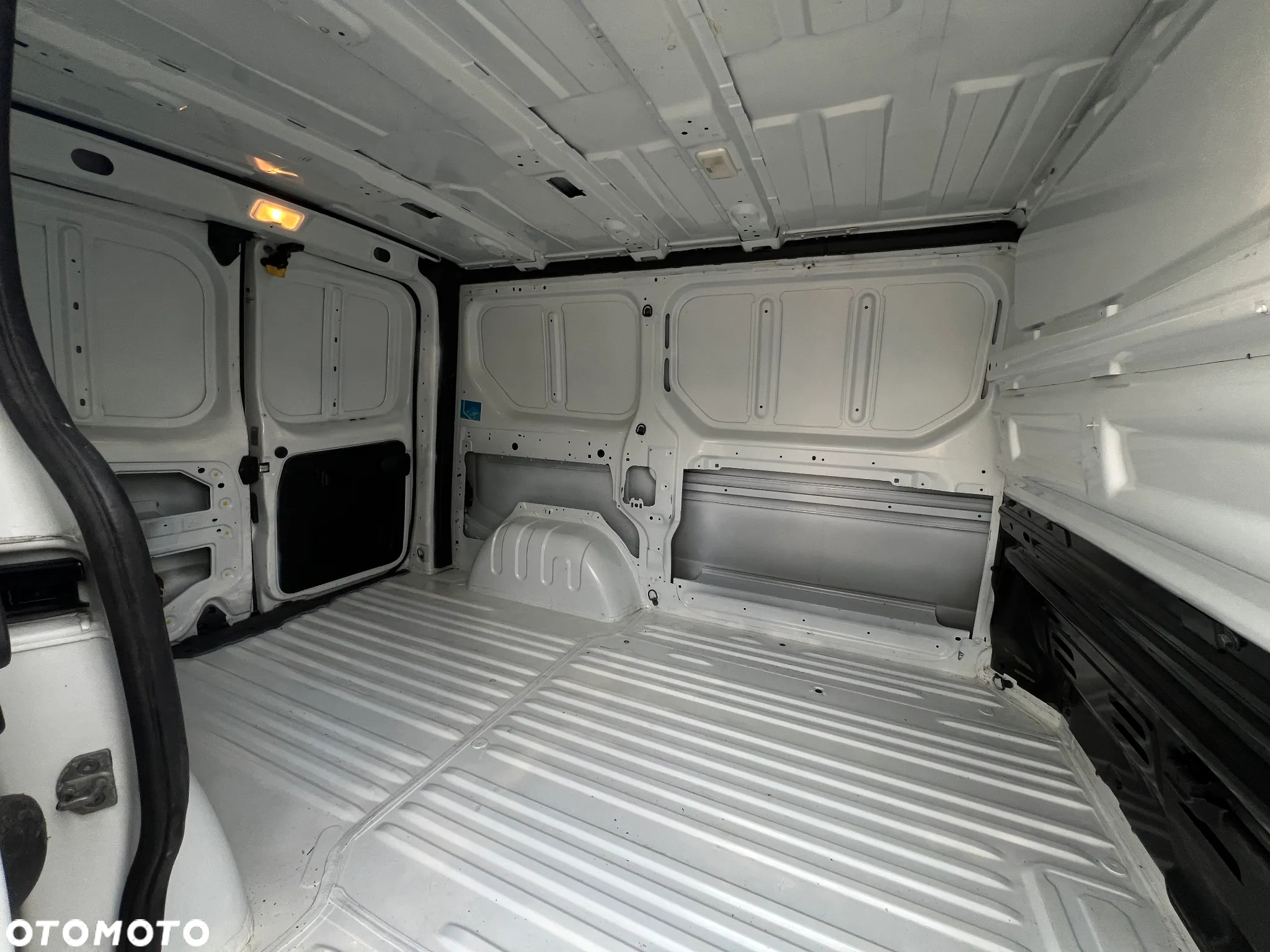 Renault Trafic - 10