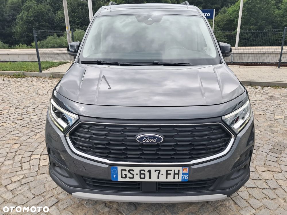 Ford Tourneo Connect Grand - 14