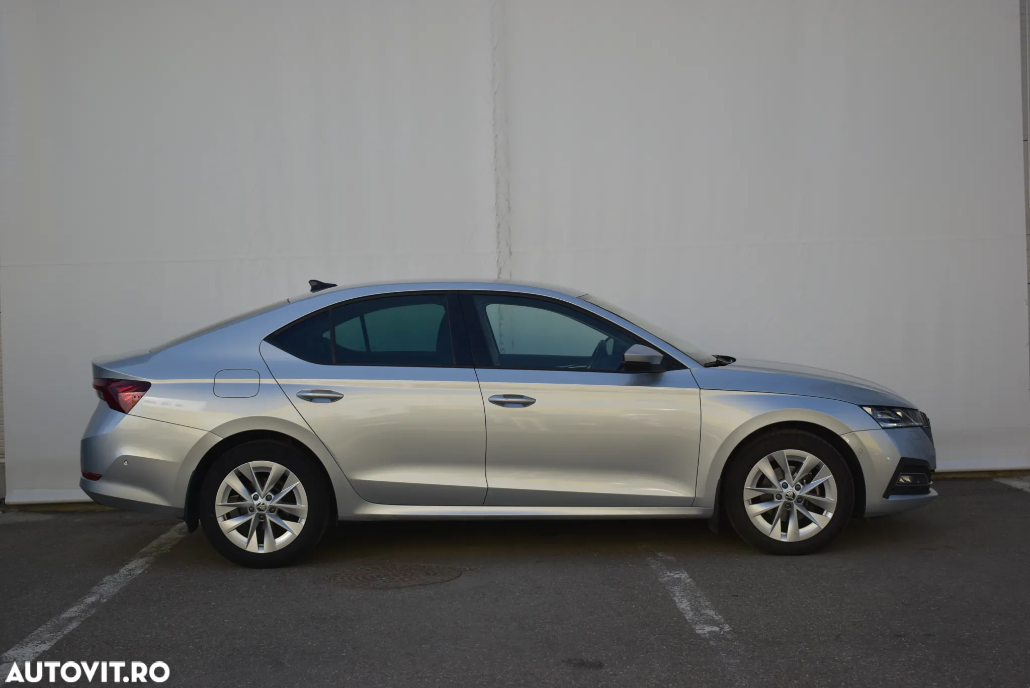 Skoda Octavia 2.0 TDI DSG Style - 7