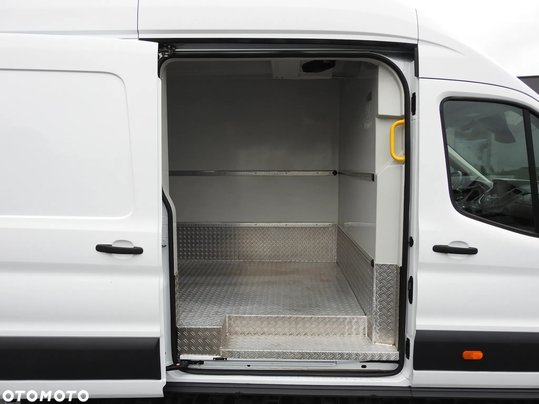 Ford TRANSIT FURGON CHŁODNIA 0*C FUNKCJA GRZANIA ZASILANIE 230V TEMPOMAT NAWIGACJA KLIMATYZACJA LEDY 130KM [ E41585 ] - 20
