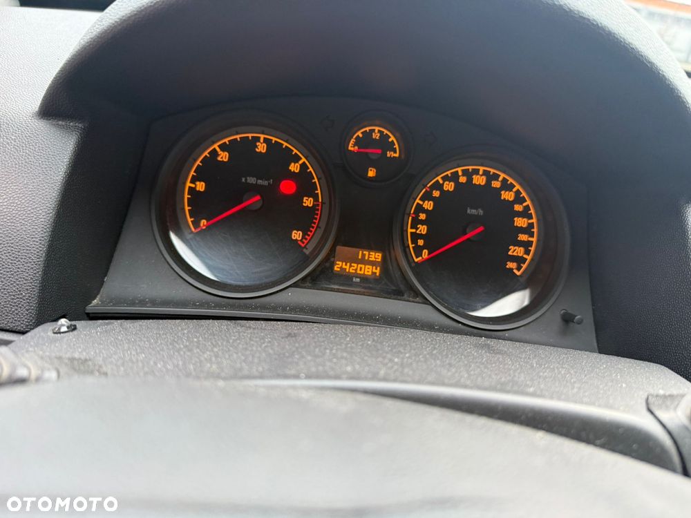 Opel Astra 1.7 CDTI DPF Active - 10