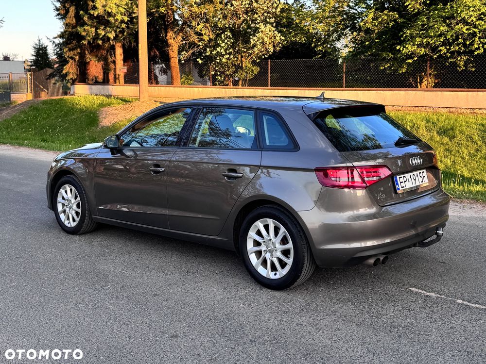 Audi A3 Sportback 2.0 TDI S tronic sport - 11
