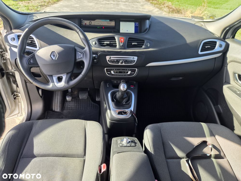 Renault Scenic 1.5 dCi Tech Run - 11