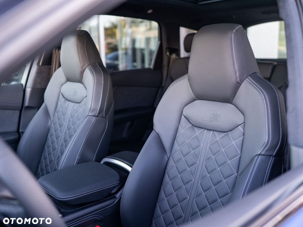 Audi SQ7 - 11