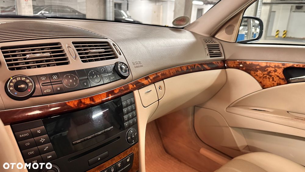 Mercedes-Benz Klasa E 200 Kompressor Automatik Elegance - 12