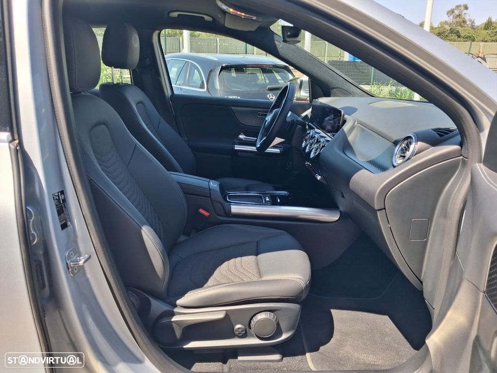 Mercedes-Benz EQA 250+ Progressive - 13