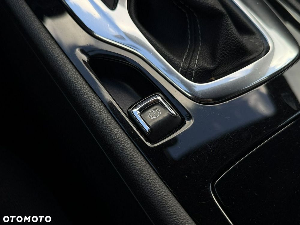 Opel Insignia 2.0 CDTI Elegance S&S - 29