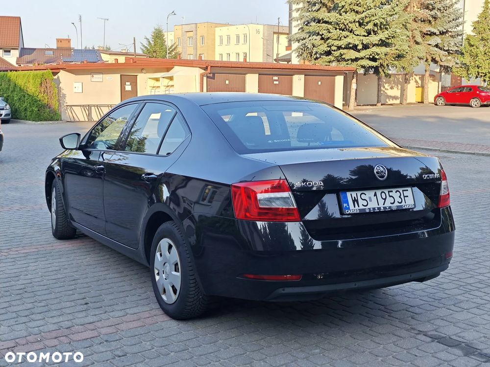 Skoda Octavia 1.6 TDI Active - 5