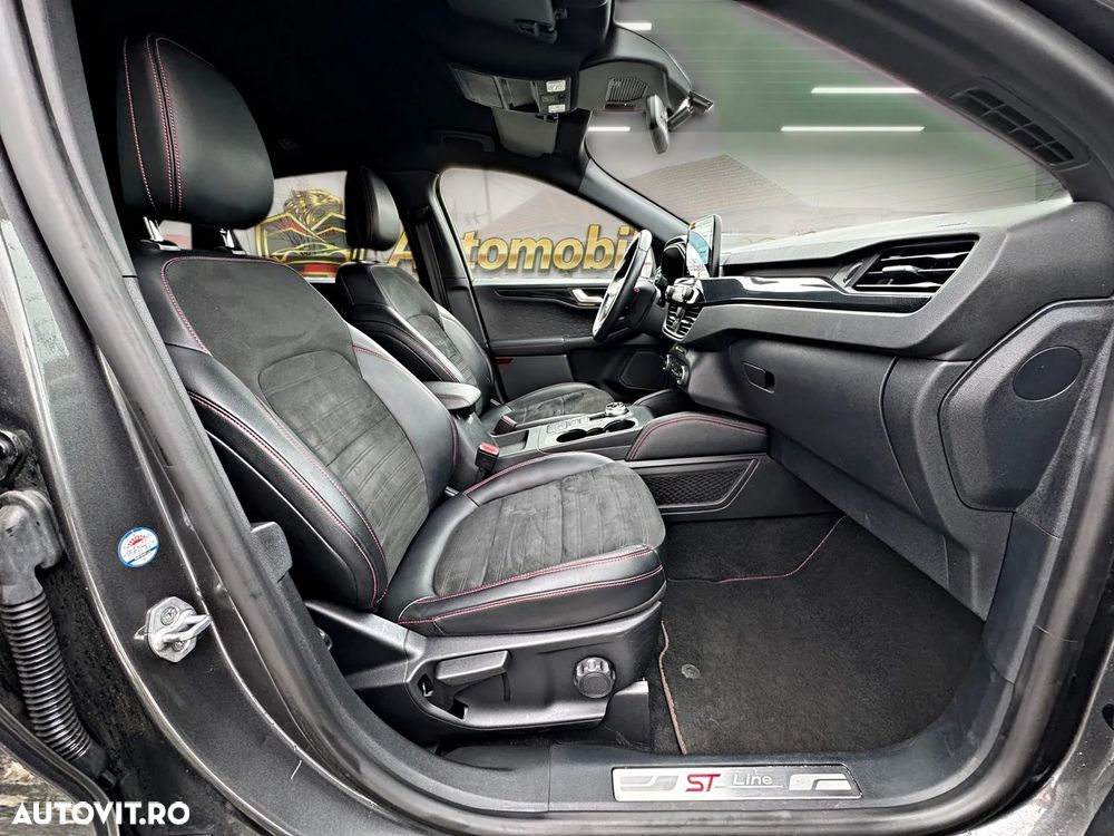 Ford Kuga 2.5 Duratec PHEV ST-LINE X - 9