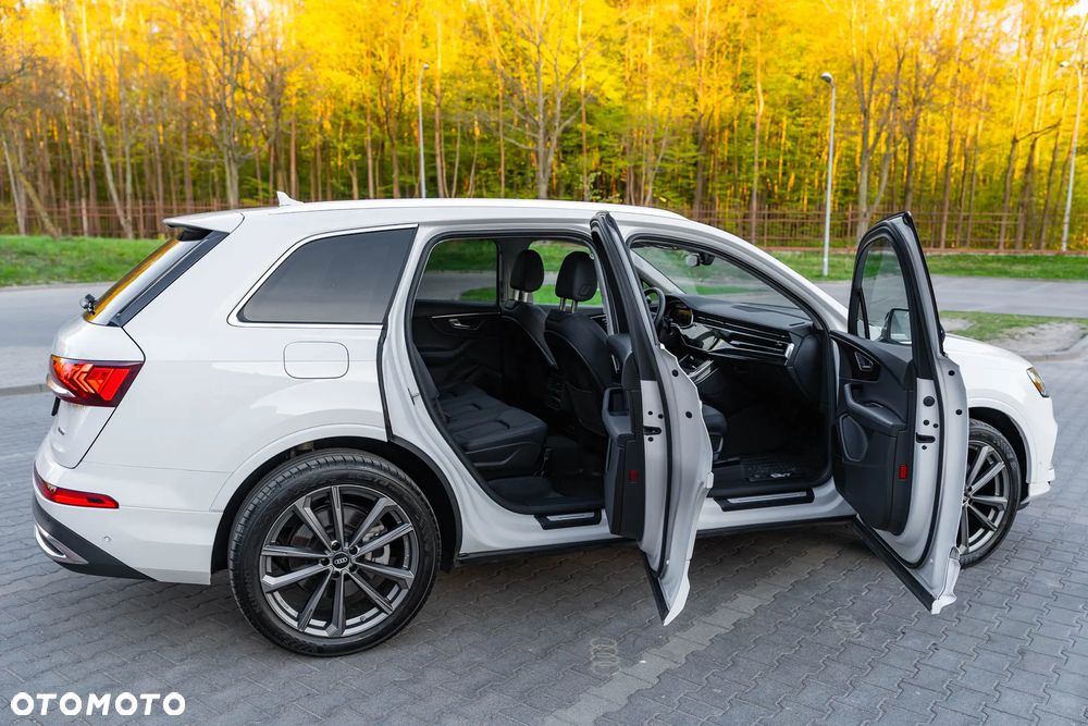 Audi Q7 - 6