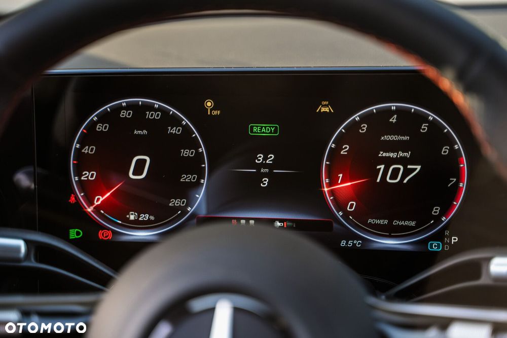 Mercedes-Benz CLA - 22