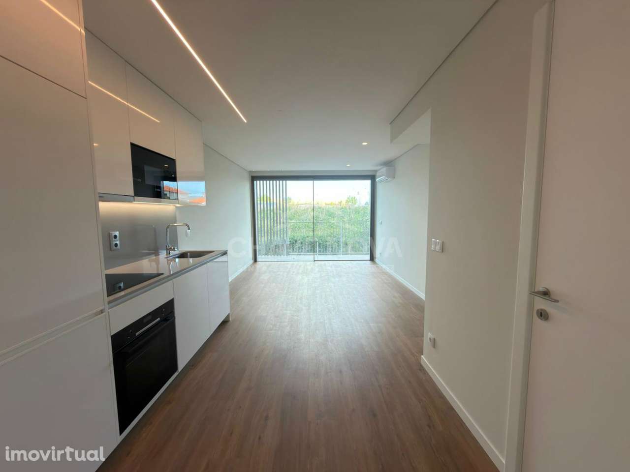 T1 Novo c/ Lugar de Garagem em Oliveira do Douro - Grande imagem: 5/15