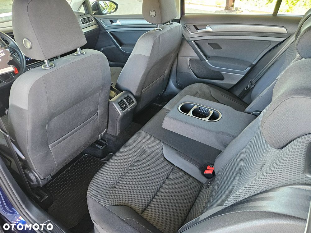Volkswagen Golf 1.5 TSI BMT Evo Comfortline - 16