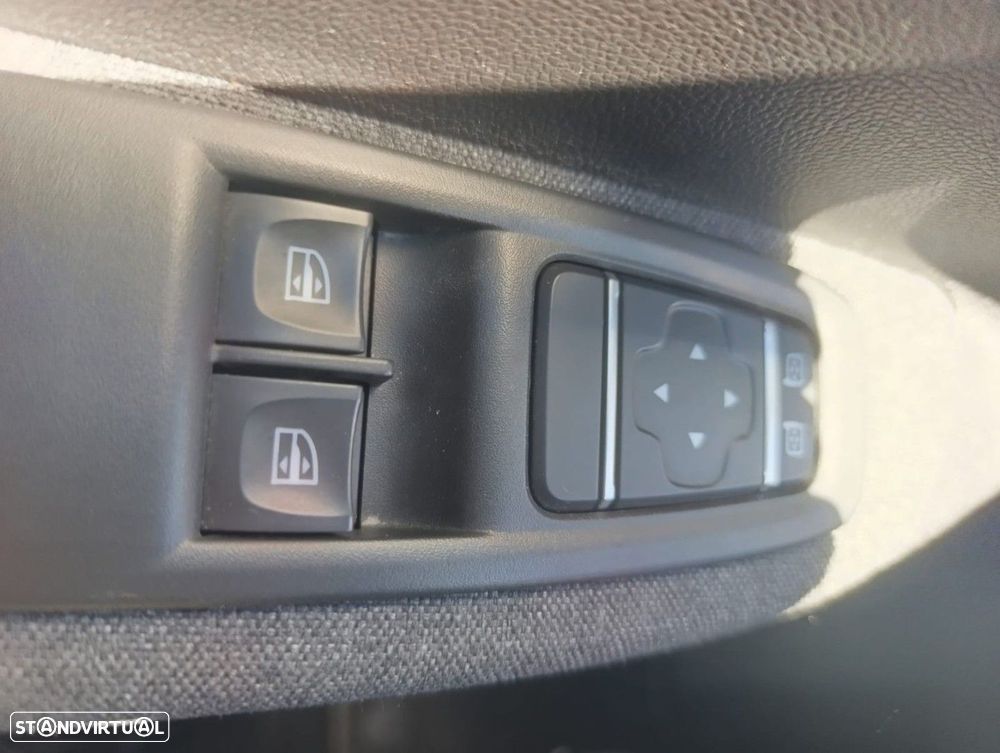 Renault Zoe (c/ Bateria) E-Tech EV50 Equilibre - 18