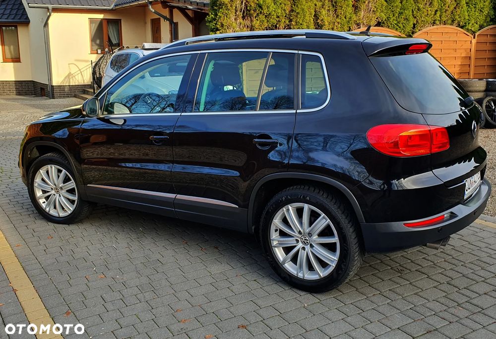 Volkswagen Tiguan - 8