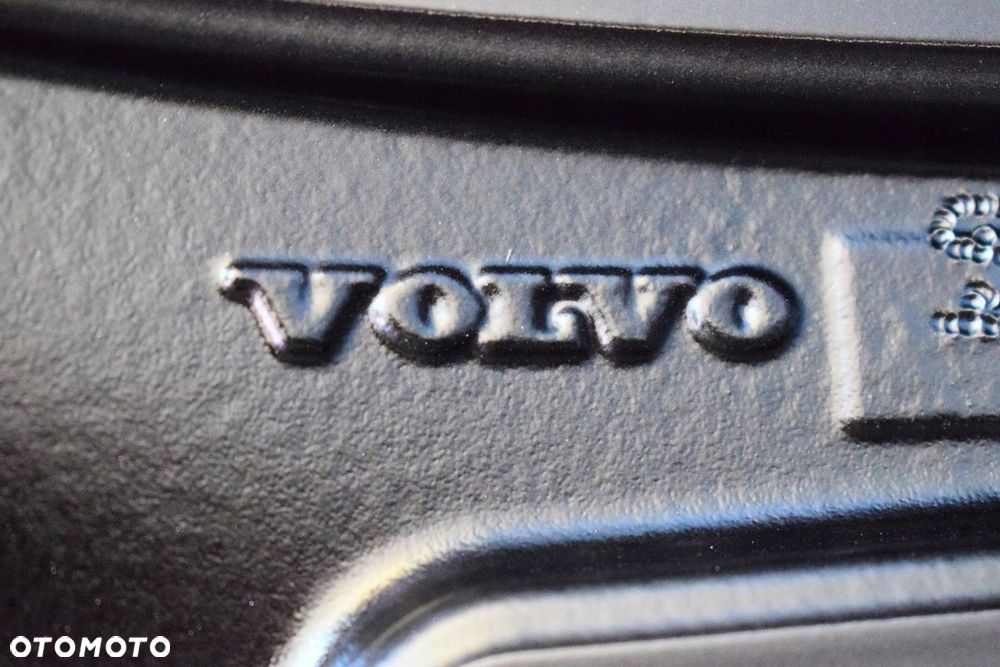 VOLVO 18 ,,R-Design S60 V60 V90 Cross Country XC60 XC90 Oryg Jak Nowe - 7
