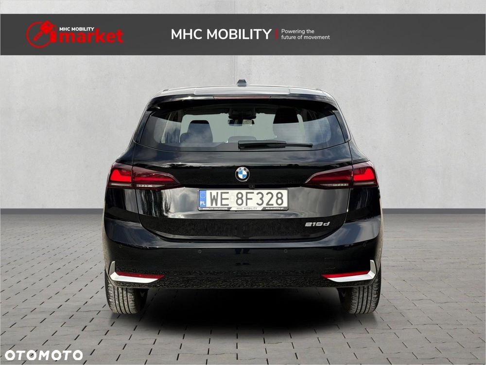 BMW Seria 2 218d - 5