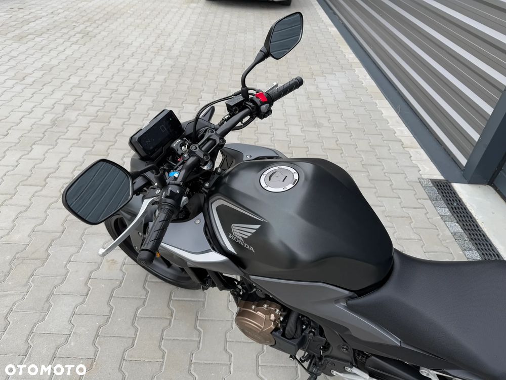 Honda CB - 8