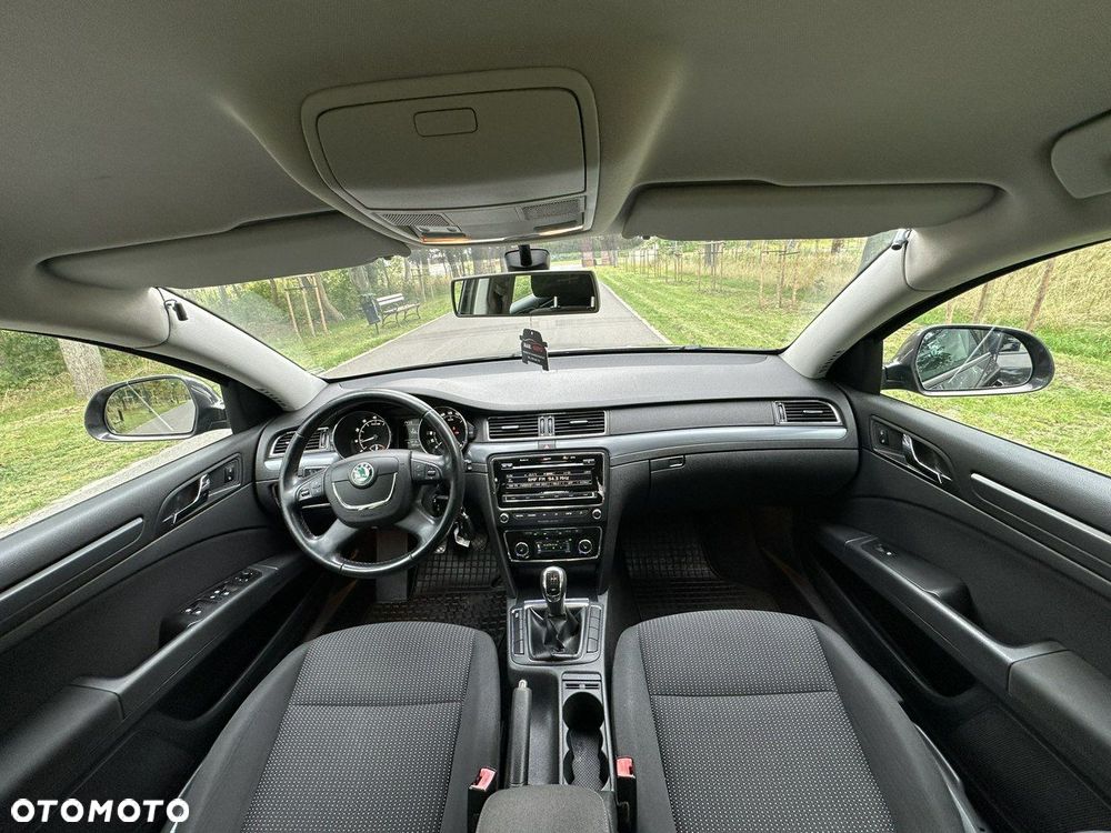 Skoda Superb - 32