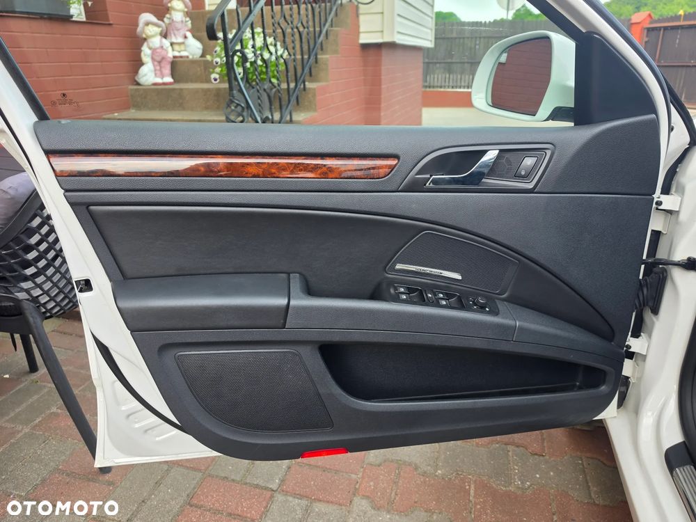 Skoda Superb 2.0 TDI Exclusive - 25